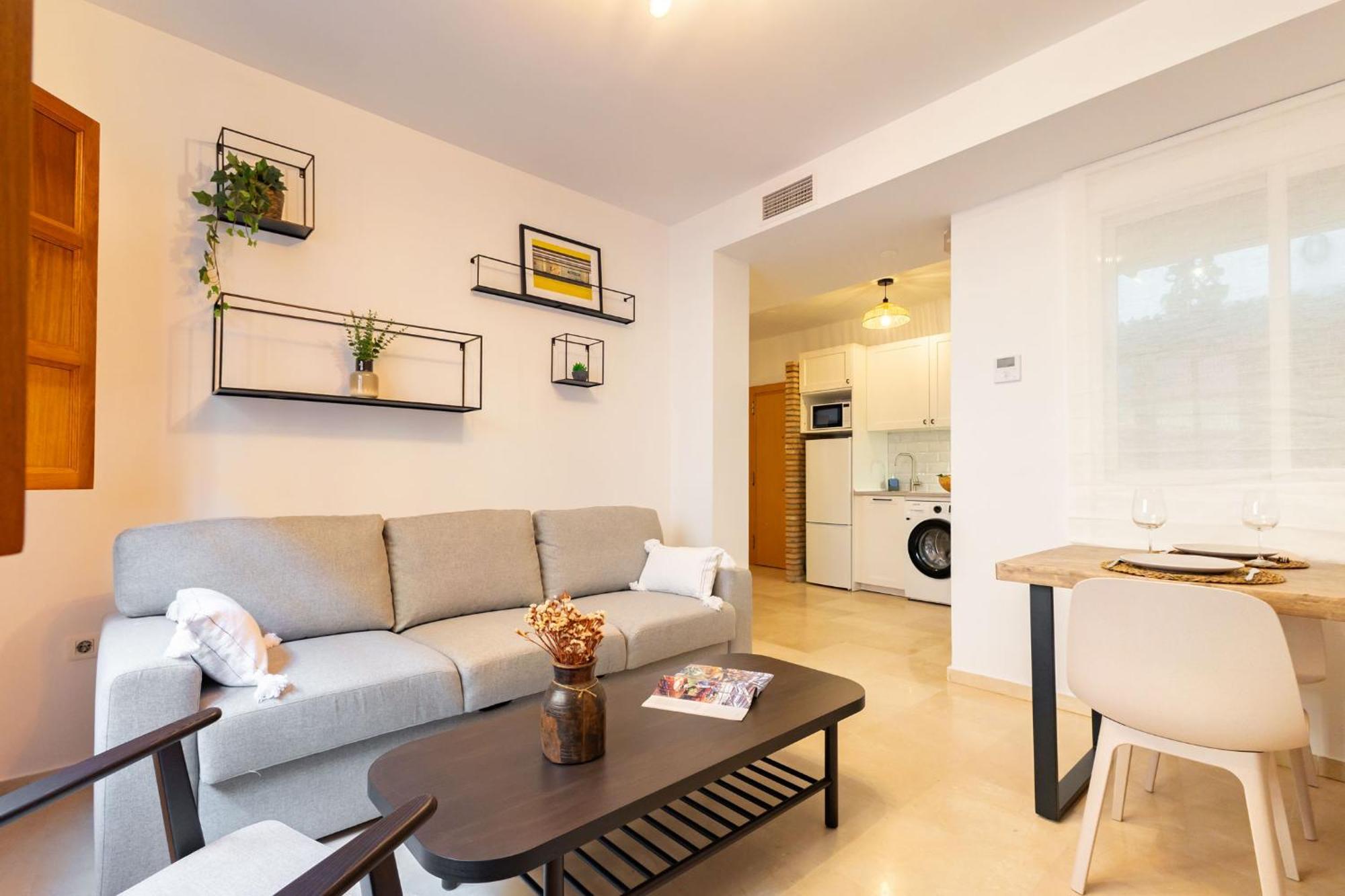 Charming 2 Bedroom Apartment At San Marcos Plaza By Ocityzen Siviglia Esterno foto