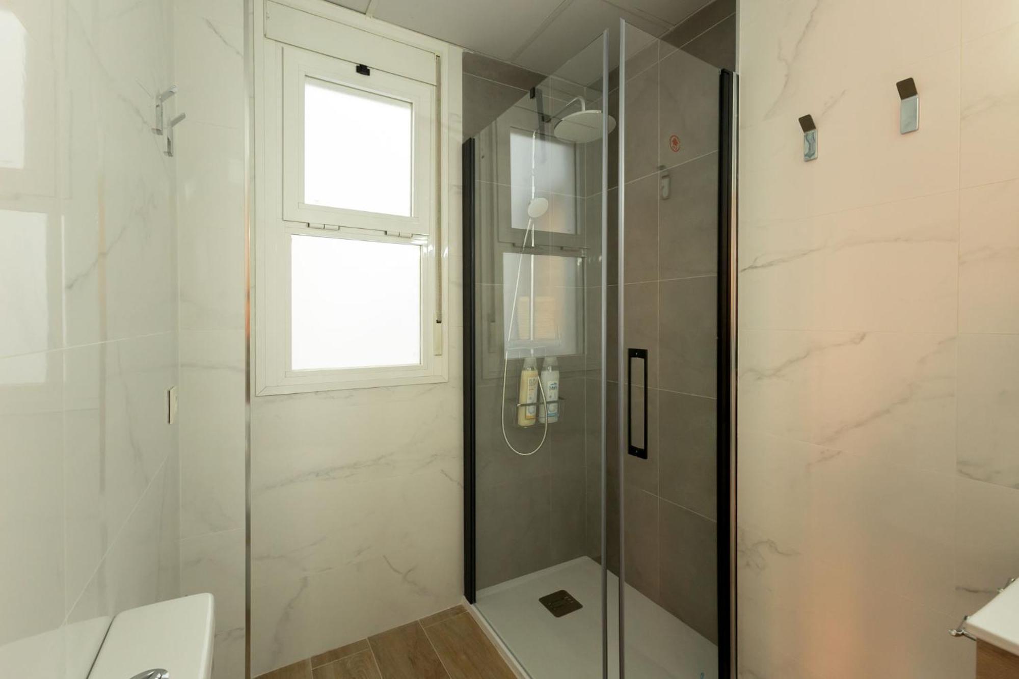 Charming 2 Bedroom Apartment At San Marcos Plaza By Ocityzen Siviglia Esterno foto
